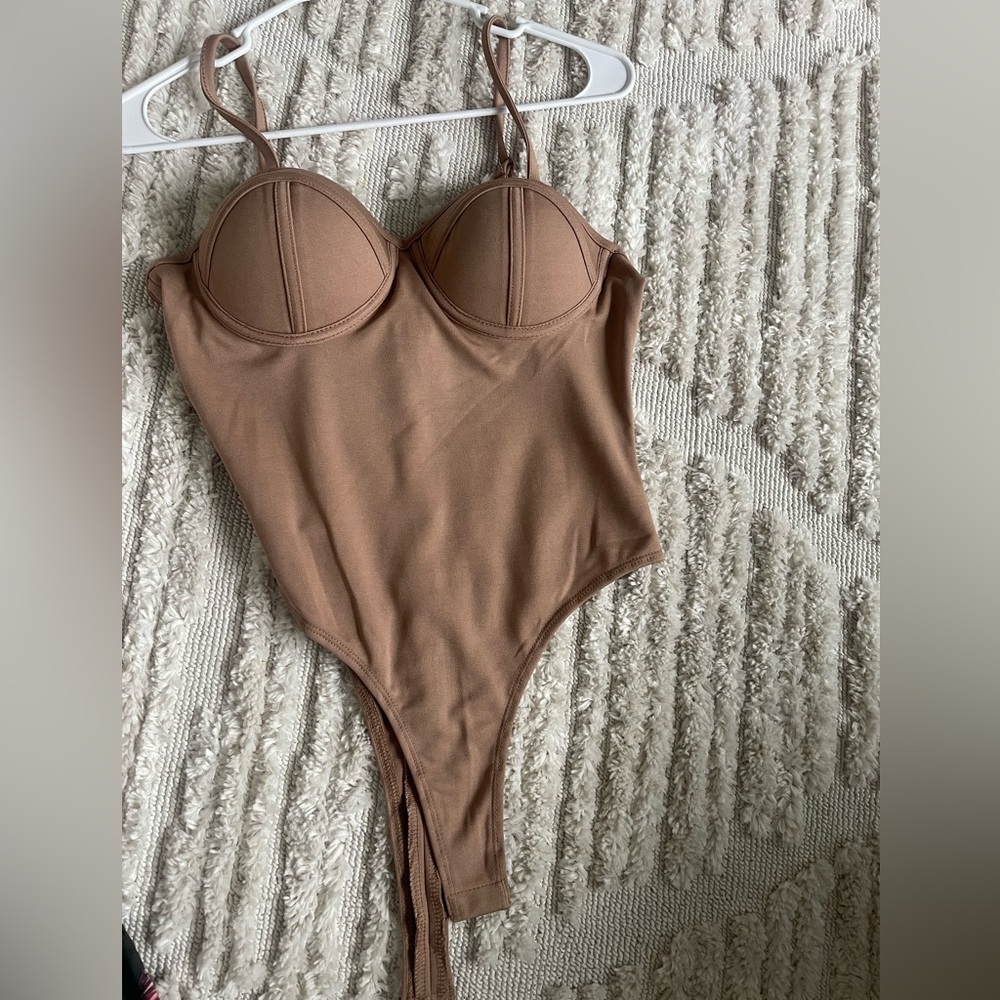 Melrose Withlove tan bodysuit